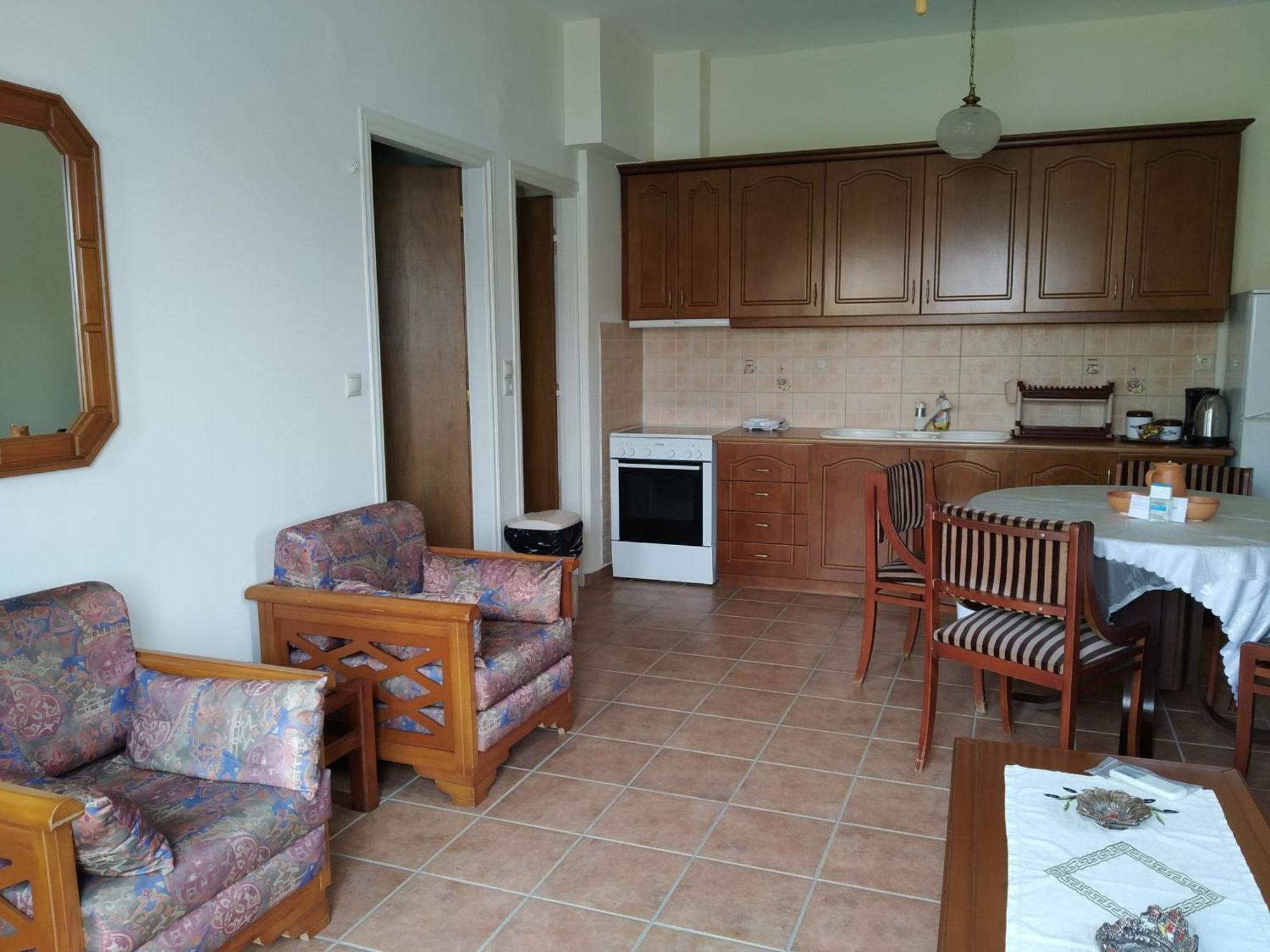 Aparthotel Vatoulia House à Néon Oítilon Extérieur photo